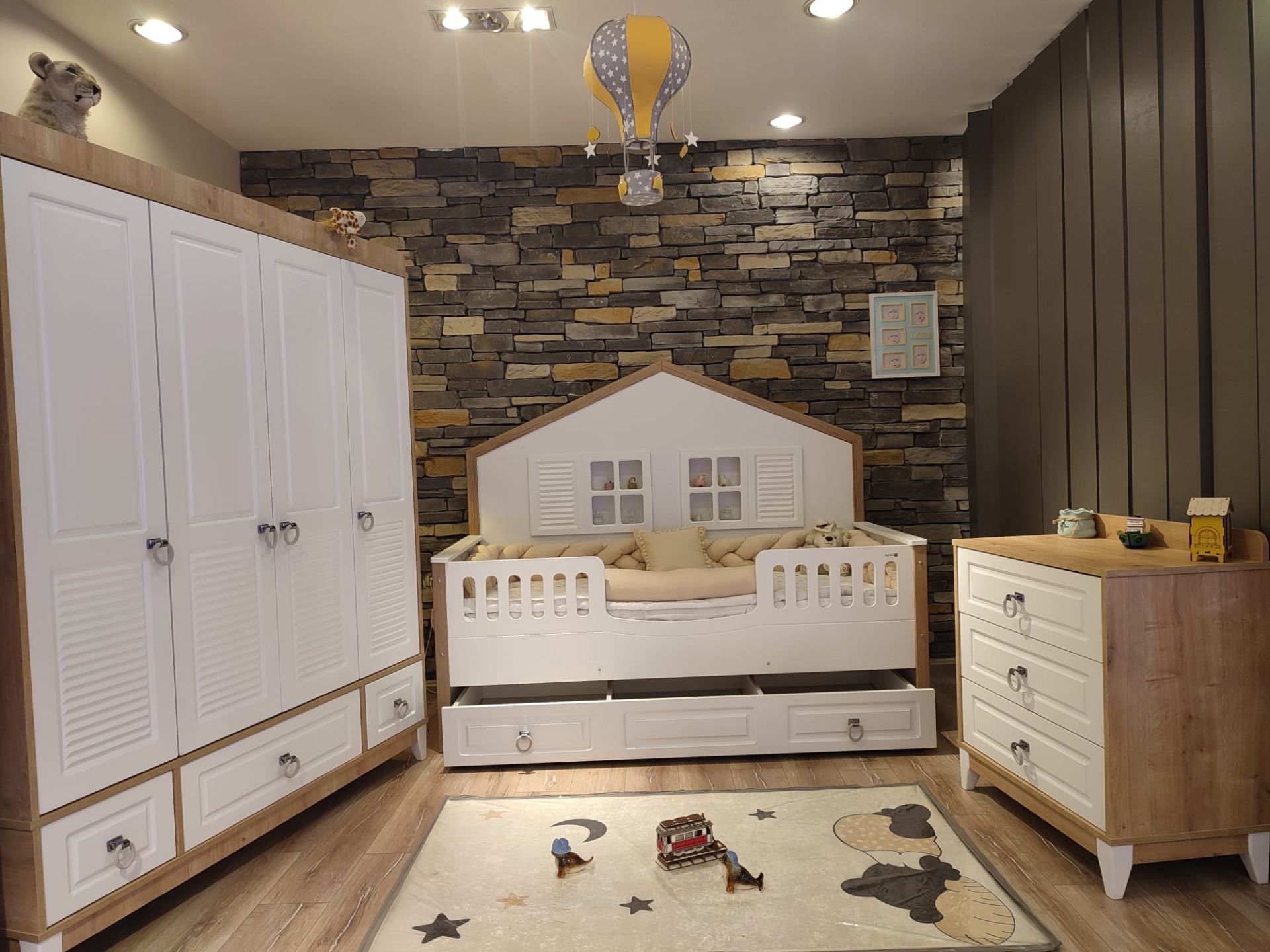 Prestij Mia 4 Kapılı Montessori Oda Takımı