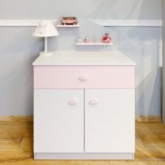 Trendy pink montessori çocuk odası